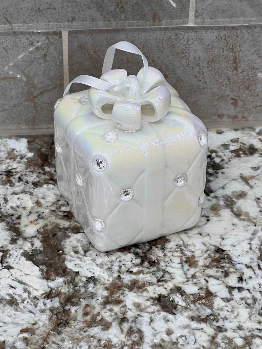 Porcelain gift box Christmas ornament glazed finish changing light colors